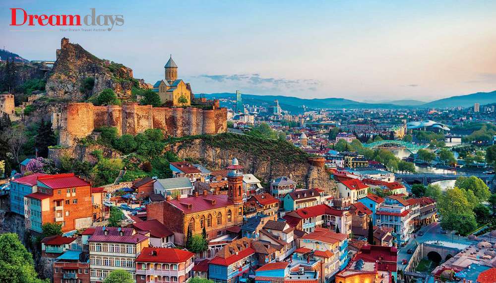 بازگشایی دفتر دریم دیز در تفلیس گرجستان 